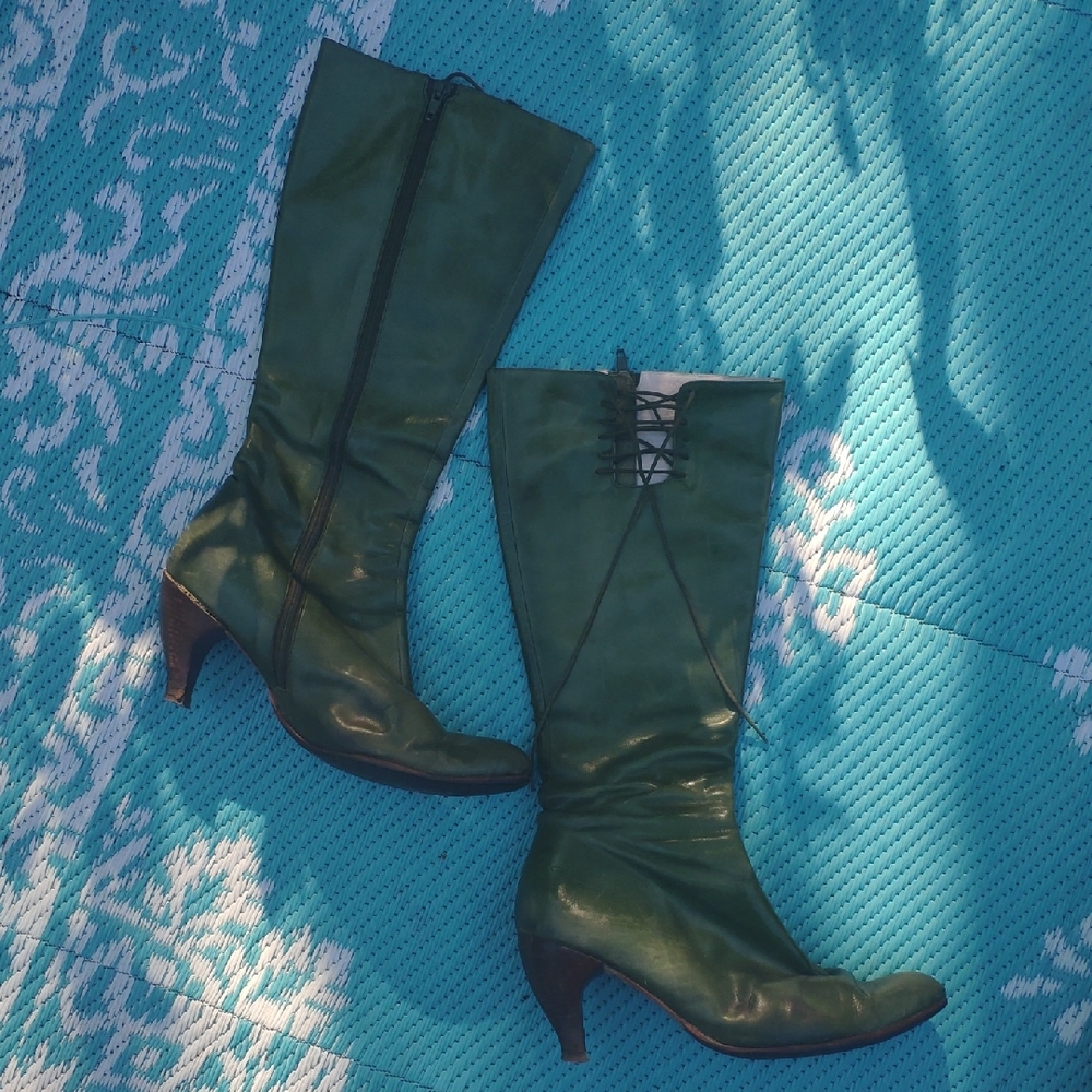 John Fluevog Green Heeled Boots